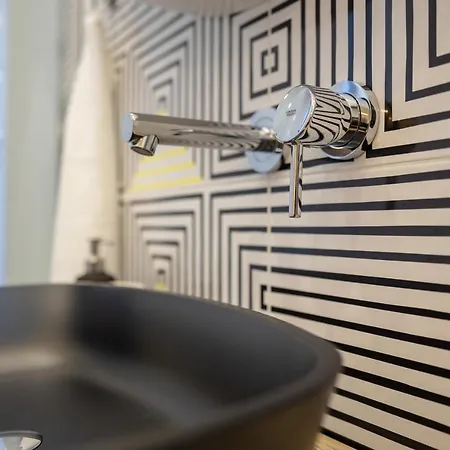 Гостевой дом Sweet Dreams-old Town 4*