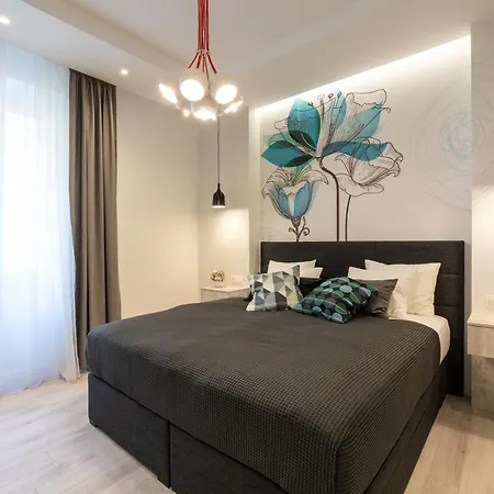 Sweet Dreams-old Town سبليت